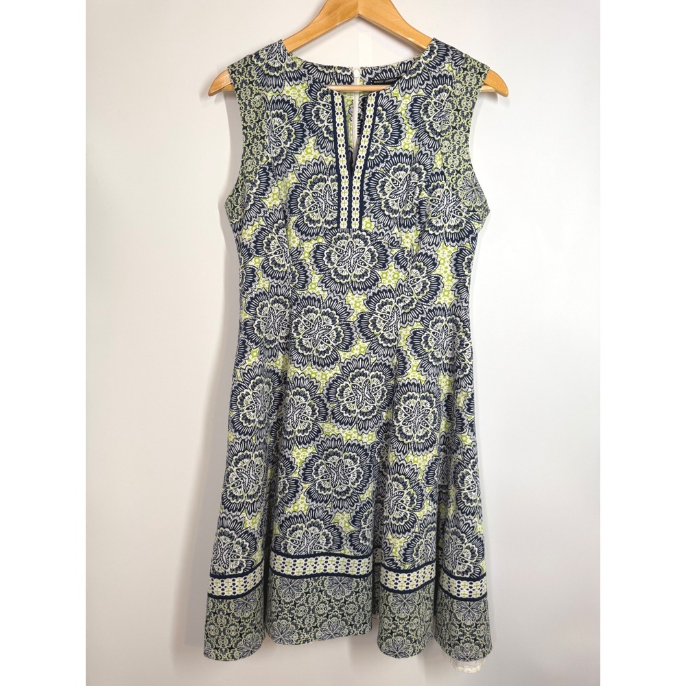 Maggy London Blue Lime Green Floral Medallion Fit & Flare Dress Size 10 Summer - Picture 2 of 11